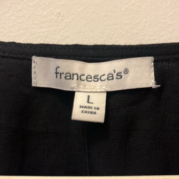 NWT Francesca's Collections Black Scalloped Trim sleeveless Blouse size L - Picture 2 of 9